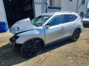 Nissan Rogue 2.5L 4 2018