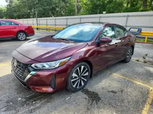 Nissan Sentra 2.0L 4 2025