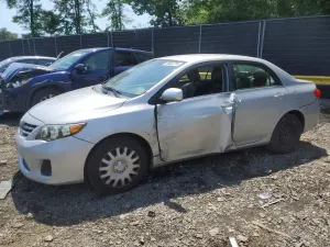 Toyota Corolla 1.8L 4 2013