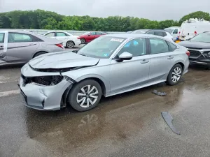 Honda Civic 2.0L 4 2025