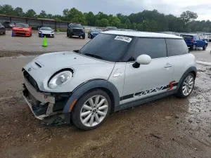 Mini Cooper 2.0L 4 2015