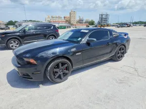Ford Mustang 3.7L 6 2014