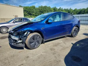 Tesla Model Y 2026