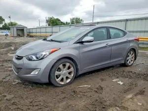 Hyundai Elantra 1.8L 4 2013
