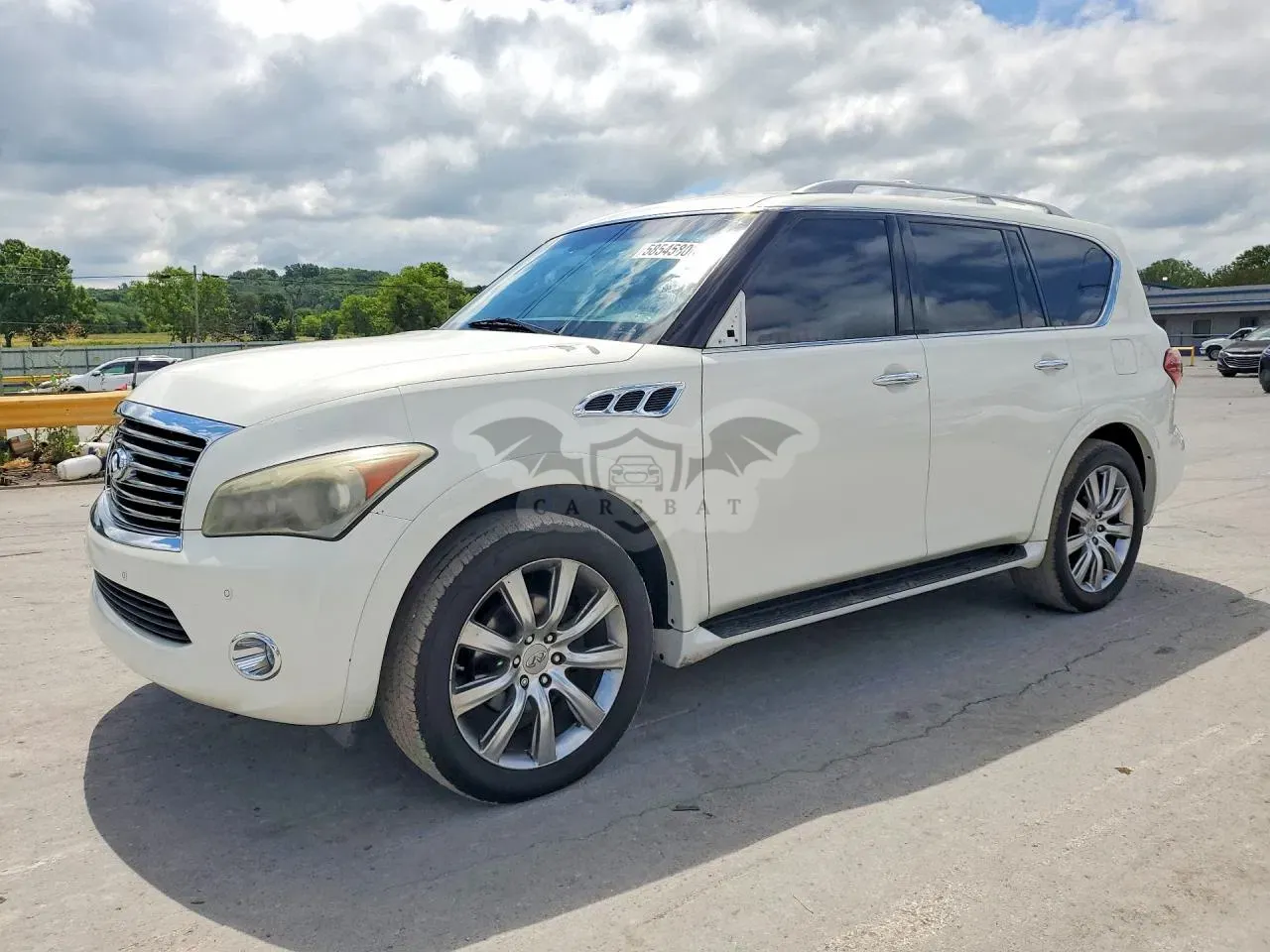 Infiniti QX56 5.6L 8 2013