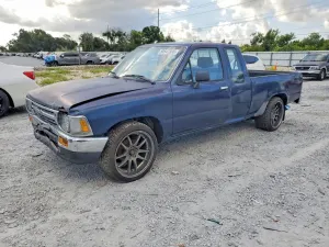 Toyota Hilux 2.4L 4 1994