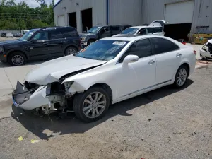 Lexus ES 3.5L 6 2010