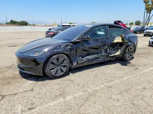 Tesla Model 3 2025