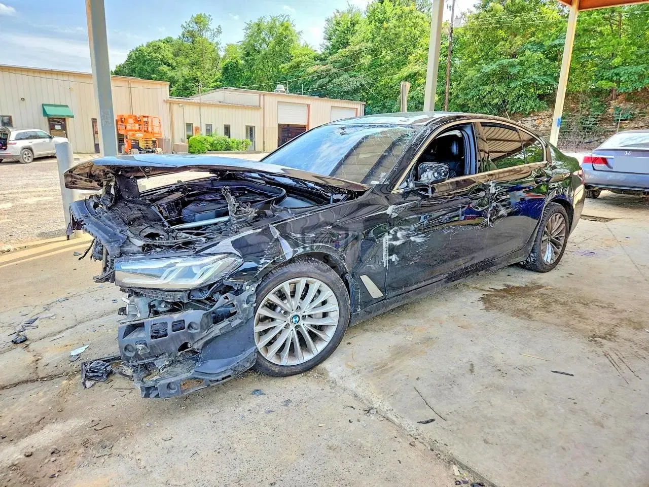 BMW 5 Series 2.0L 4 2021