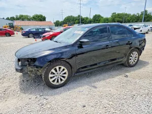 Volkswagen Jetta 1.4L 4 2016