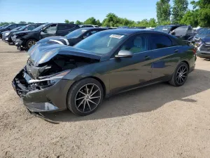 Hyundai Elantra 2.0L 4 2023