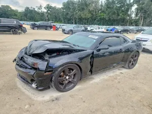 Chevrolet Camaro 6.2L 8 2011