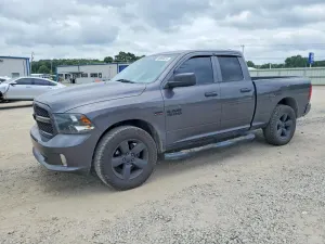 RAM 1500 5.7L 8 2018