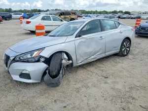 Nissan Altima 2.5L 4 2022
