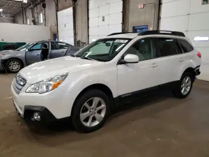 Subaru Outback 2.5L 4 2014