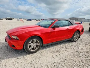 Ford Mustang 3.7L 6 2012
