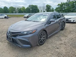 Toyota Camry 2.5L 4 2023