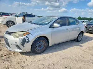 Toyota Corolla 1.8L 4 2015