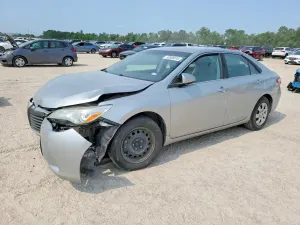 Toyota Camry 2.5L 4 2017