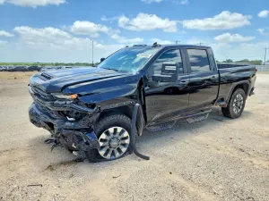 Chevrolet Silverado 1500 6.6L 8 2024