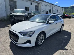 Audi A3 2.0L 4 2026