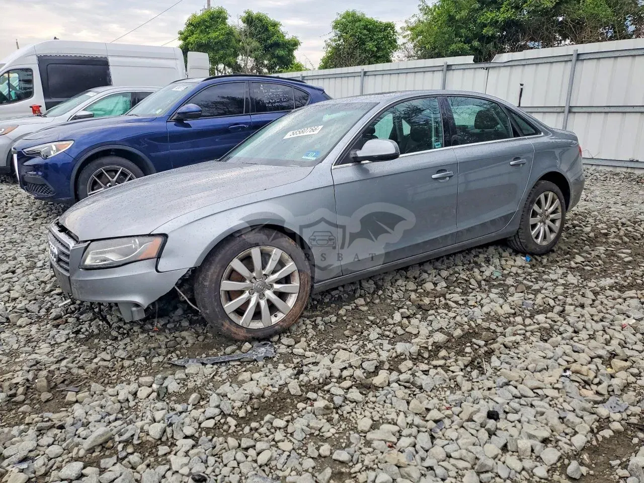 Audi A4 2.0L 4 2011