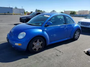Volkswagen Beetle 2.0L 4 2000