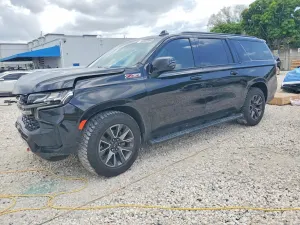 Chevrolet Suburban 5.3L 8 2021
