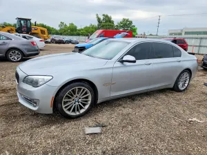 BMW 7 Series 4.4L 8 2013