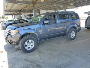Nissan Pathfinder 4.0L 6 2010