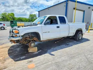 GMC Sierra 6.0L 8 2005