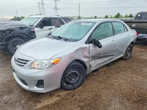 Toyota Corolla 1.8L 4 2013