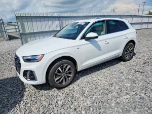 Audi Q5 2.0L 4 2022