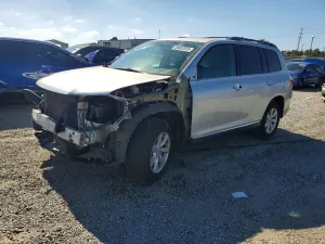 Toyota Highlander 3.5L 6 2011