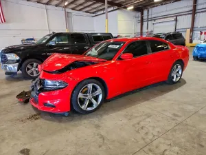Dodge Charger 5.7L 8 2015