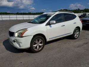 Nissan Rogue 2.5L 4 2011