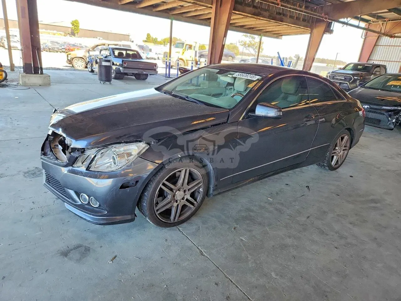 Mercedes-Benz E 5.5L 8 2010