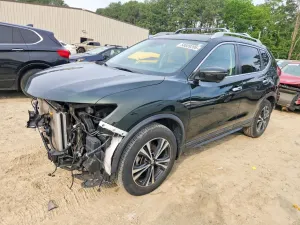 Nissan Rogue 2.5L 4 2020