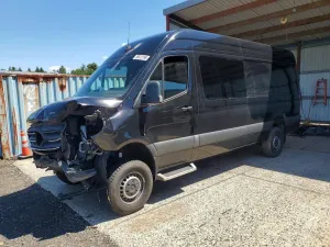 Mercedes-Benz Sprinter 2.0L 4 2024