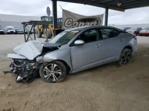 Nissan Sentra 2.0L 4 2020