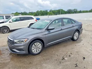 Volkswagen Jetta 1.4L 4 2019
