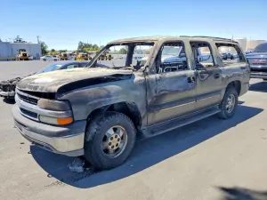 Chevrolet Suburban 5.3L 8 2001