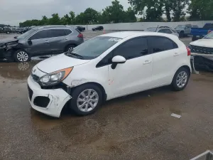 Kia Rio 1.6L 4 2012