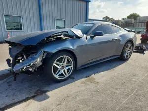 Ford Mustang 2.3L 4 2024