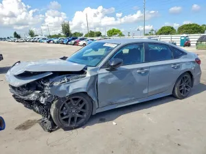 Honda Civic 2.0L 4 2025