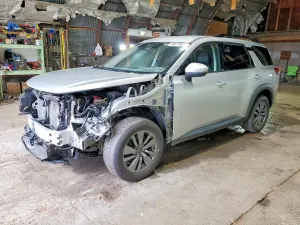 Nissan Pathfinder 3.5L 6 2024