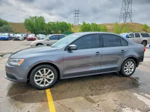 Volkswagen Jetta 2.5L 5 2012