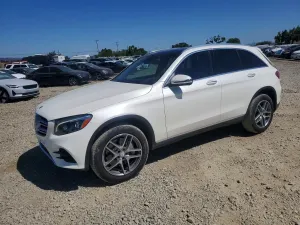Mercedes-Benz GLC 2.0L 4 2017