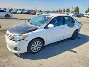 Toyota Corolla 1.8L 4 2013