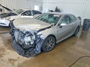 Toyota Camry 2.5L 4 2023
